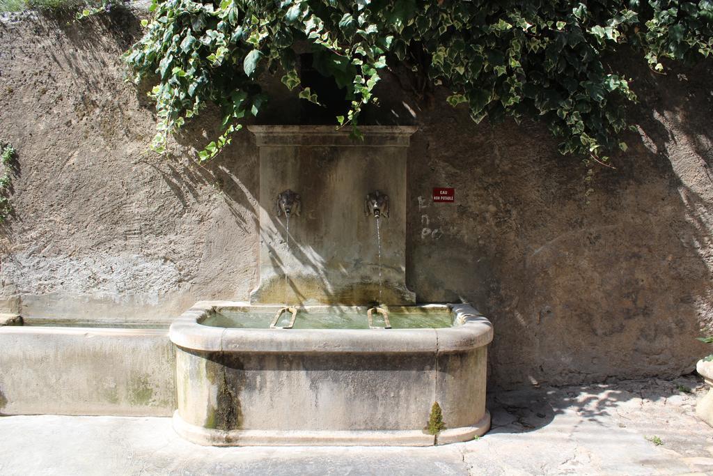 Le Clos Des Acacias Signes Luaran gambar